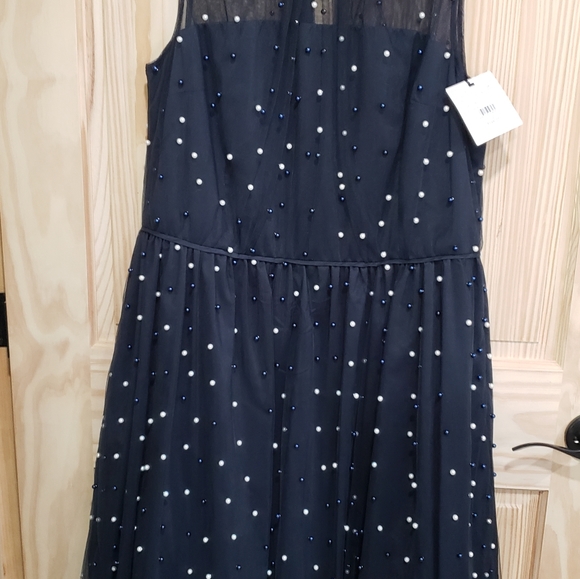 Ladies Size 16 Dress - Picture 6 of 8